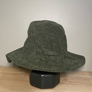 Green floppy brim, sun hat